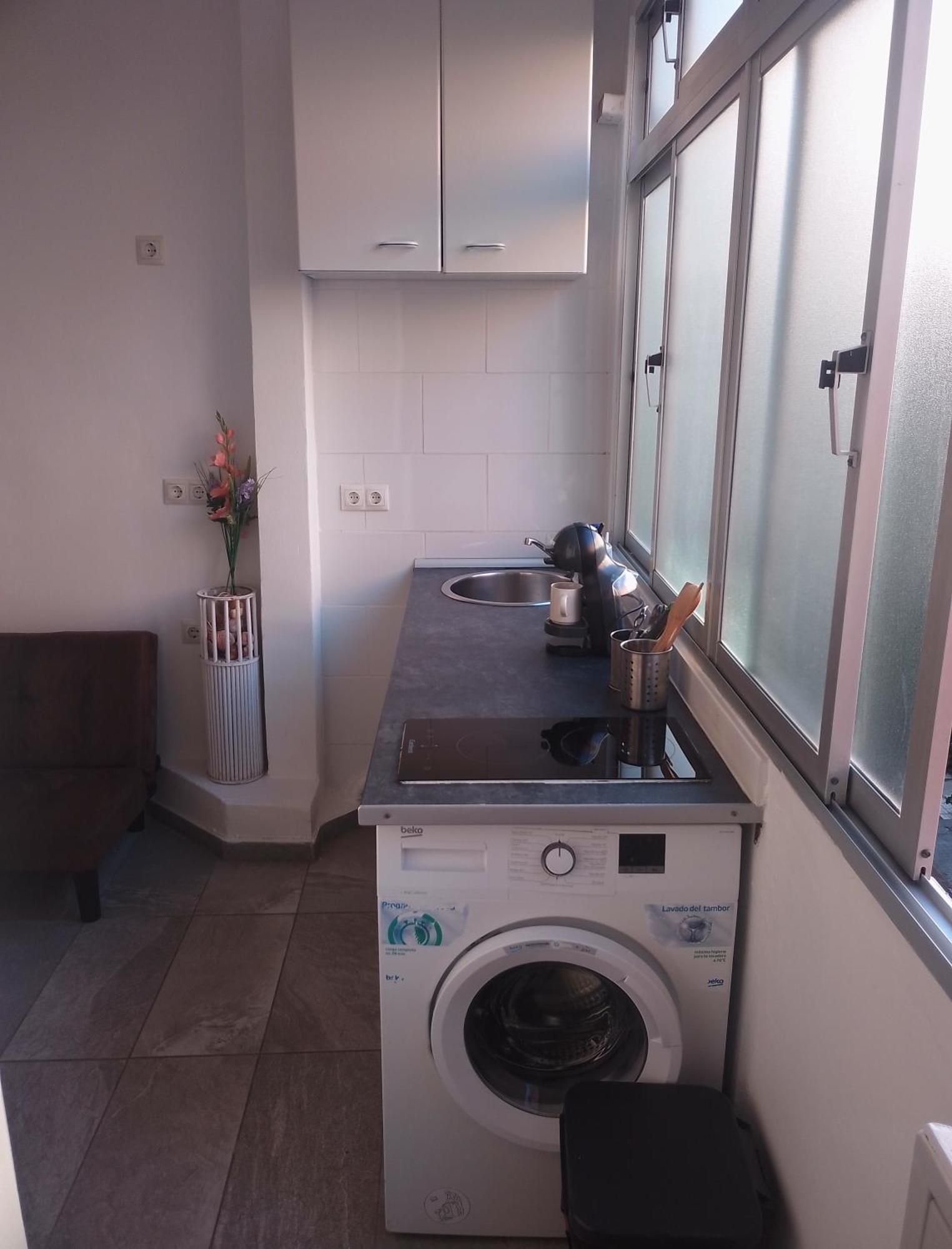 Apartamentos Coris Urban Center Малага Екстериор снимка