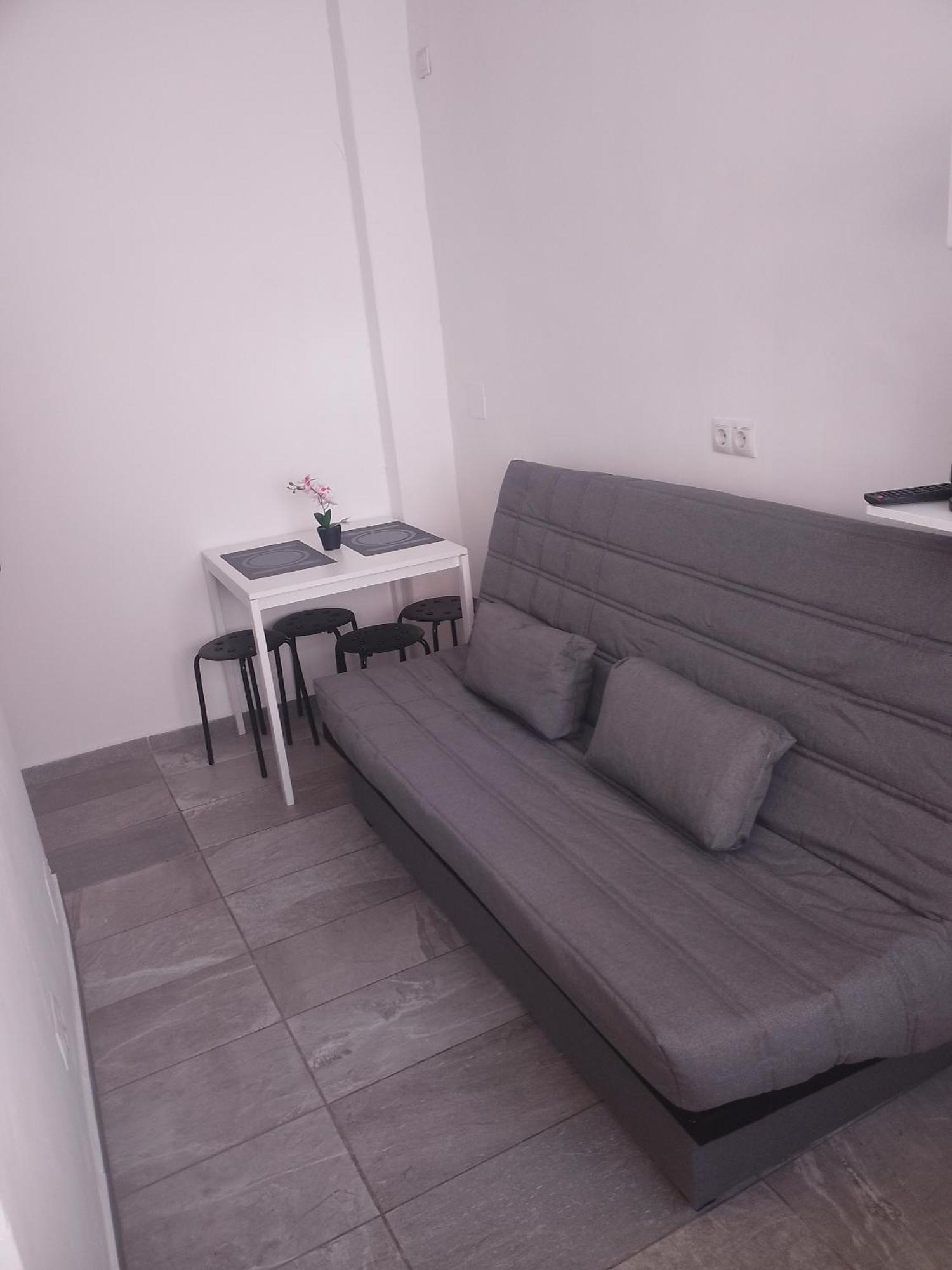 Apartamentos Coris Urban Center Малага Екстериор снимка